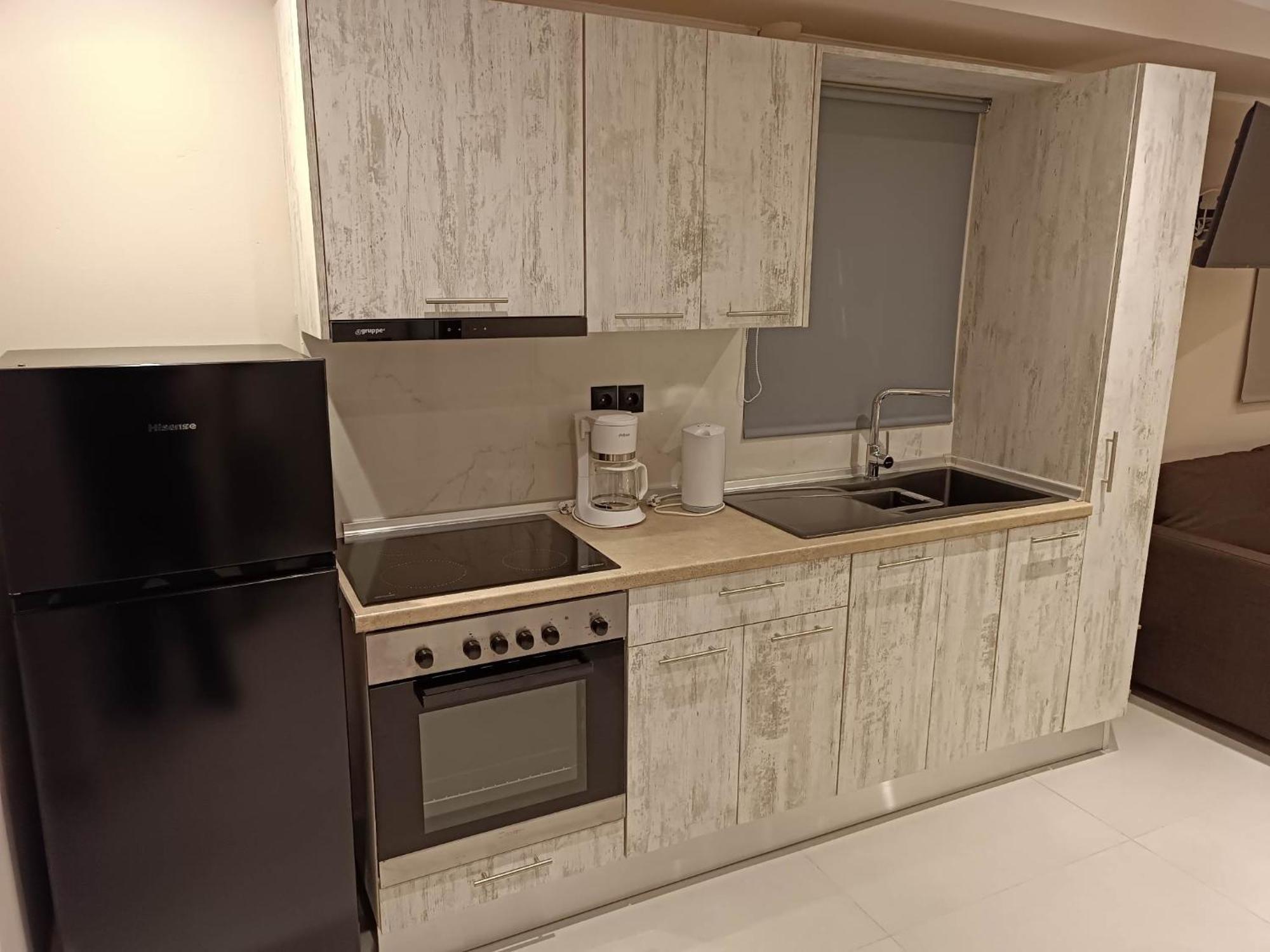 Newly Renovated Apartment Next To The Port Mantouki Exteriér fotografie
